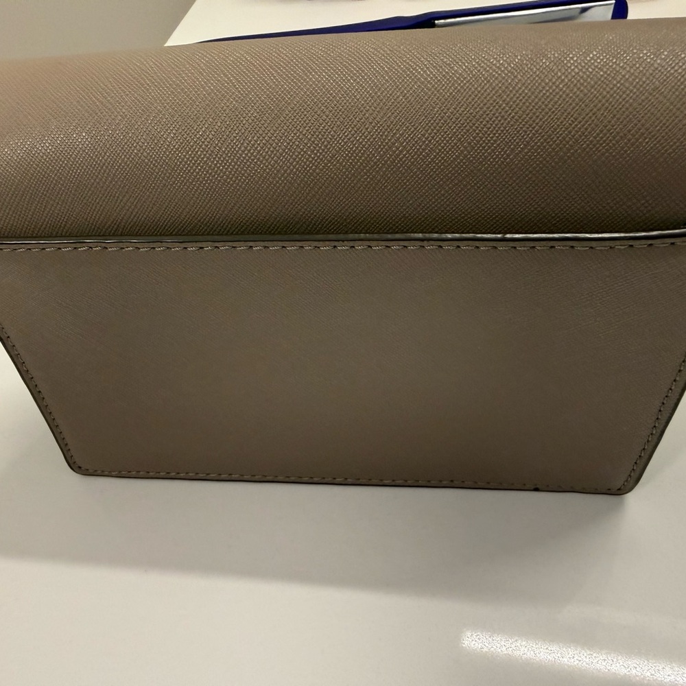 Tory Burch Gray Robinson Leather Mini Chain Bag - Picture 7 of 14